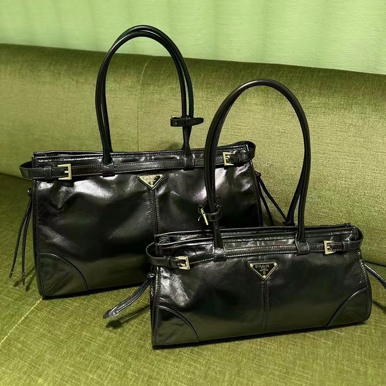 Top Handles | Large Leather Handbag  –  Womens Bags Black